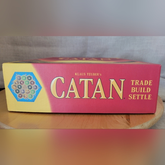 CATAN Board Game (2015 Mayfair Games) Good Condition Klaus Teuber - Picture 2 of 9